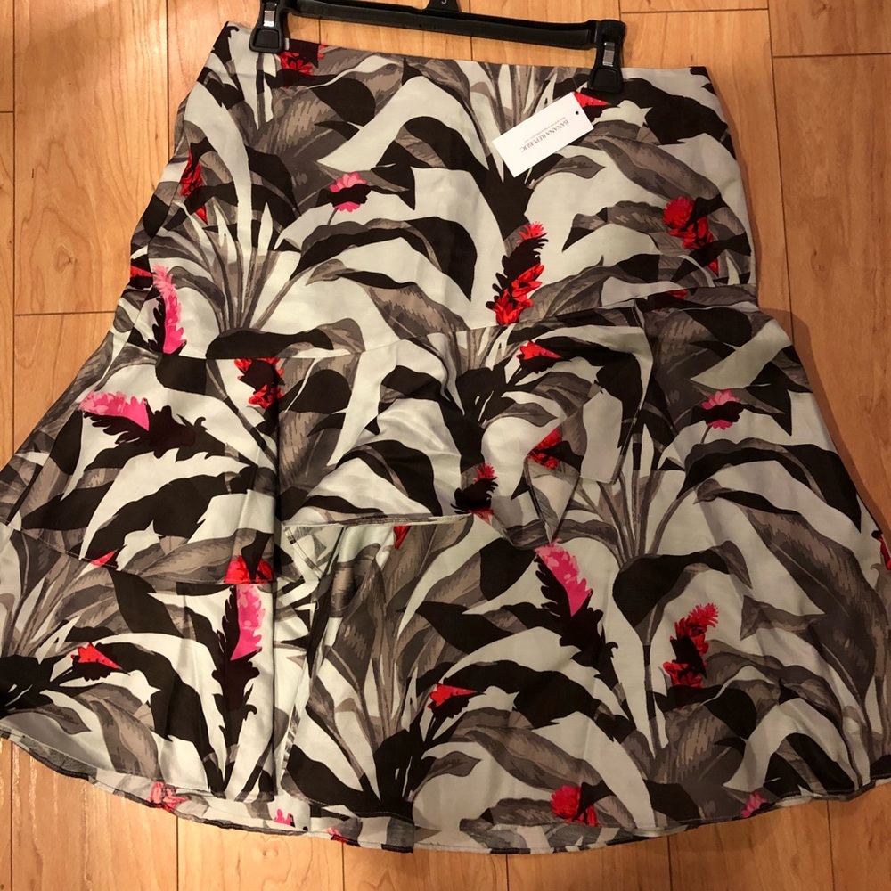 Banana Republic matching skirt and top